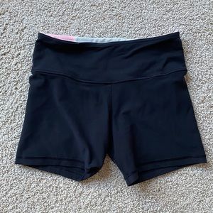 Black lulu lemon biker shorts